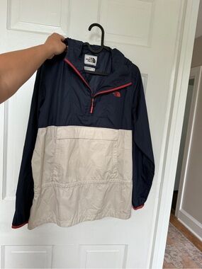 The North Face Navy and Cream Half-Zip Packable Pullover